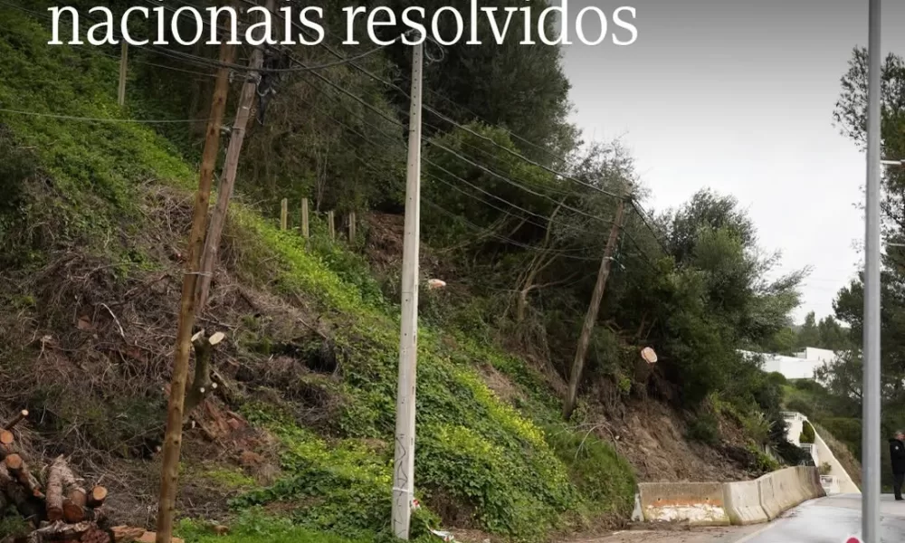 Mais de 90% dos cortes de estradas nacionais provocados pelas tempestades de fev…