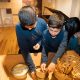Oficina “Vamos Aprender a fazer o Pão” no Museu Casa do Assento ensina tradição e terá mais quatro edições devido à procura