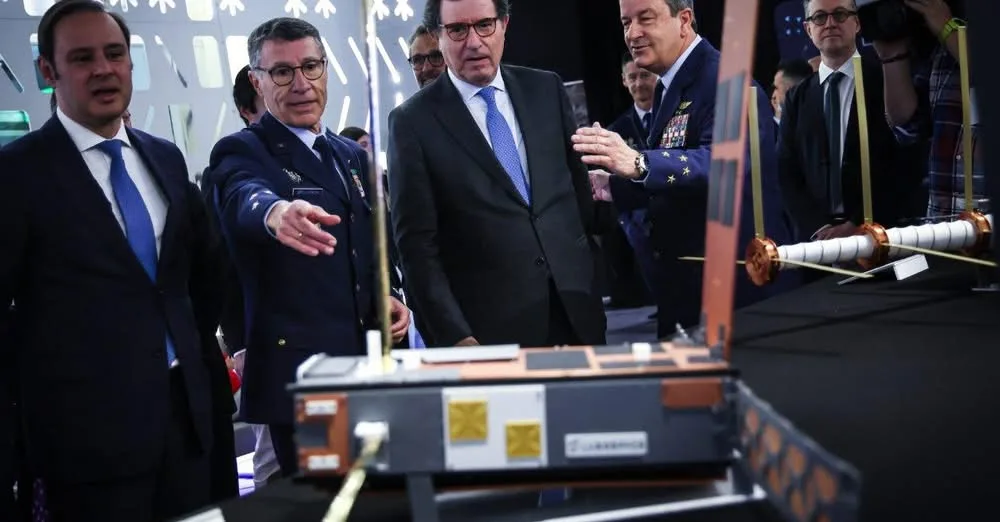 Seis satélites portugueses foram lançados para criar um serviço de navegação mar…