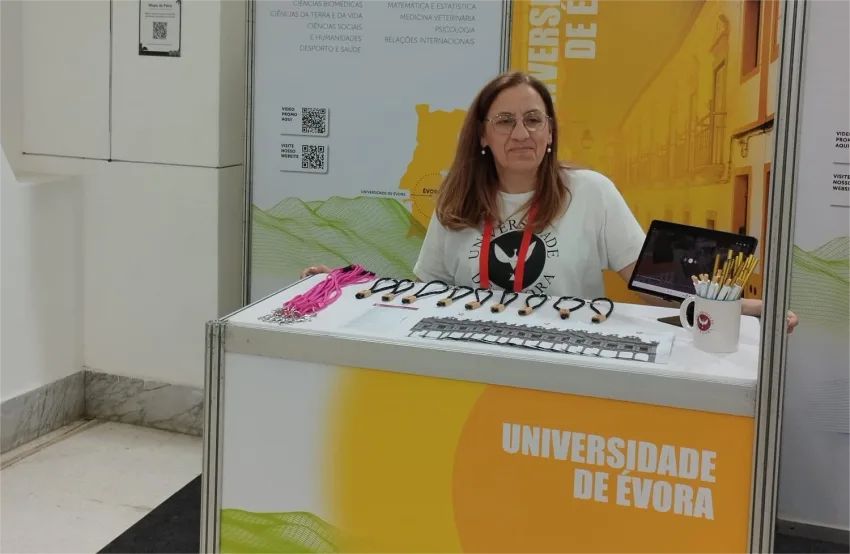 Universidade de Évora promove oferta formativa em feira internacional no Brasil