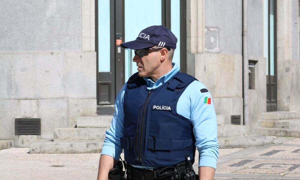 PSP de Beja recupera telemóvel furtado de mil euros e identifica suspeitos