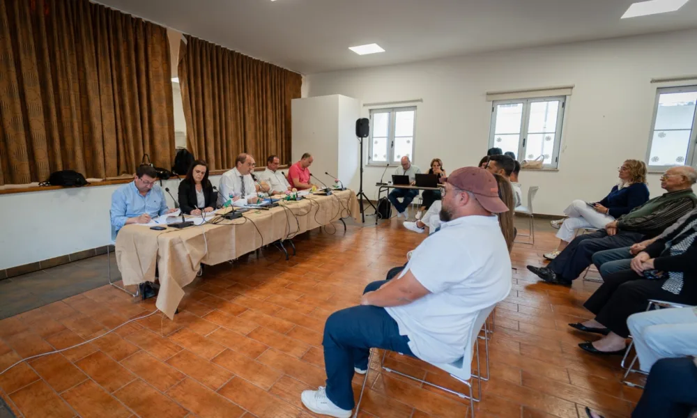 CM Pampilhosa da Serra / Obras, habitação e mobilidade marcam reunião descentralizada em Dornelas do Zêzere