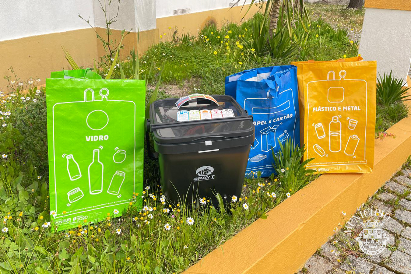 Informação à População

Informamos que amanhã, dia 3, a recolha de resíduos — i…