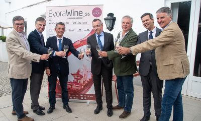 ÉvoraWine volta a tomar conta da Praça do Giraldo entre 22 e 23 de Maio