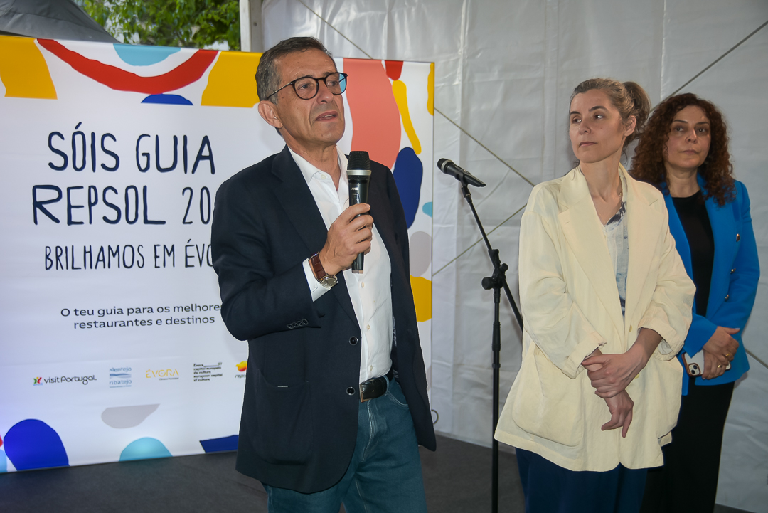 Évora celebra gastronomia com a comunidade no arranque da Gala Repsol

A cidade …