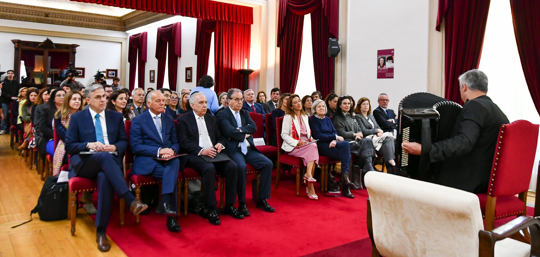 Cinquentenário da Constituição da República Portuguesa assinalado pelo Tribunal …