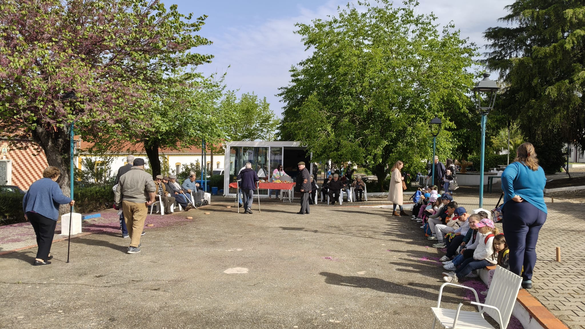 Hoje, para assinalar o dia Mundial da Atividade Física e o Dia Mundial da Saúde,…