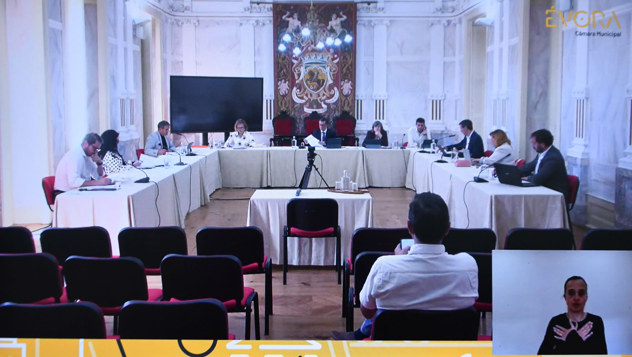 Em reunião pública de Câmara 16 de abril de 2026
Executivo aprovou Prestação de …