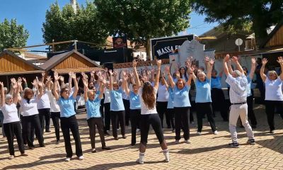 O grupo de dança das Freguesias em Movimento atua no 10º Mercado da Terra – Fei…