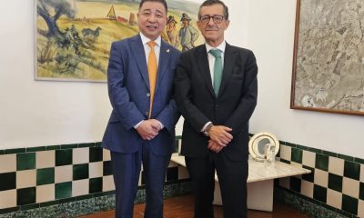 O presidente da Câmara Municipal de Évora, Carlos Zorrinho, recebeu hoje, no seu…