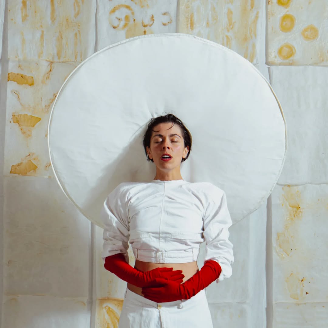 30 ABR. QUI. 21.30H
Ciclo in-ti-mis-ta – Anna Ferrer
Canta autora | PA | 5€ | M/…