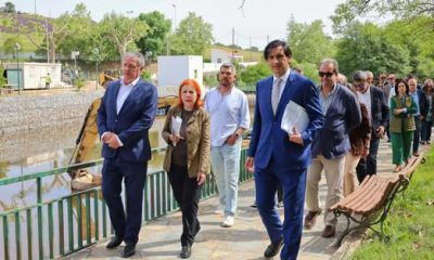 Na companhia do executivo e técnicos da autarquia, bem como de representantes de…