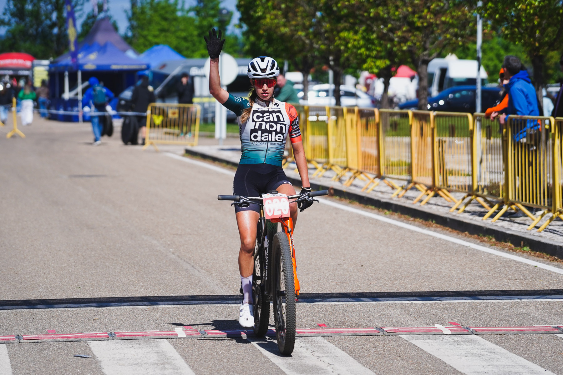 Ana Santos e Roberto Ferreira festejam em Abrantes » Ciclismo + TV