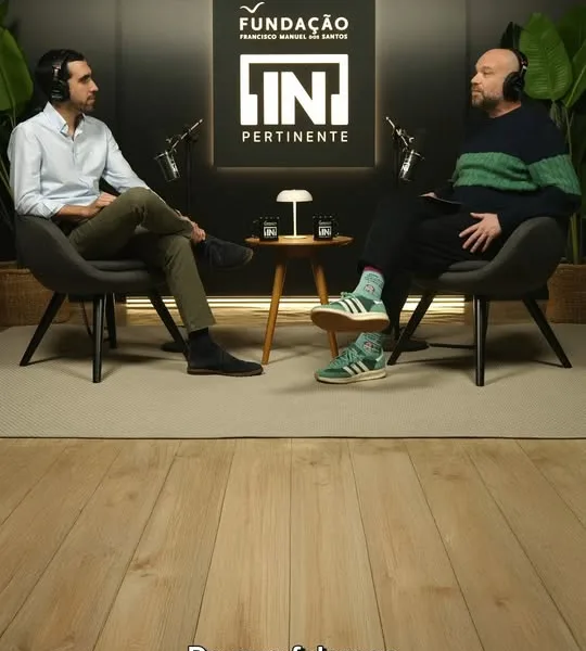 «Ao invés de tentar ensinar a máquina a ser inteligente, vou ensiná-la a aprende…