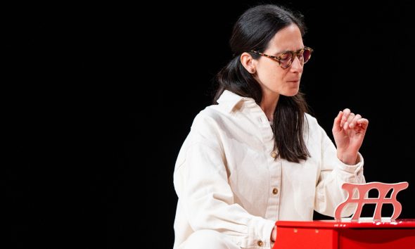 CCP – Centro Cultural de Paredes convida famílias para o teatro infantil “Pássaros e Cogumelos” de Joana Gama