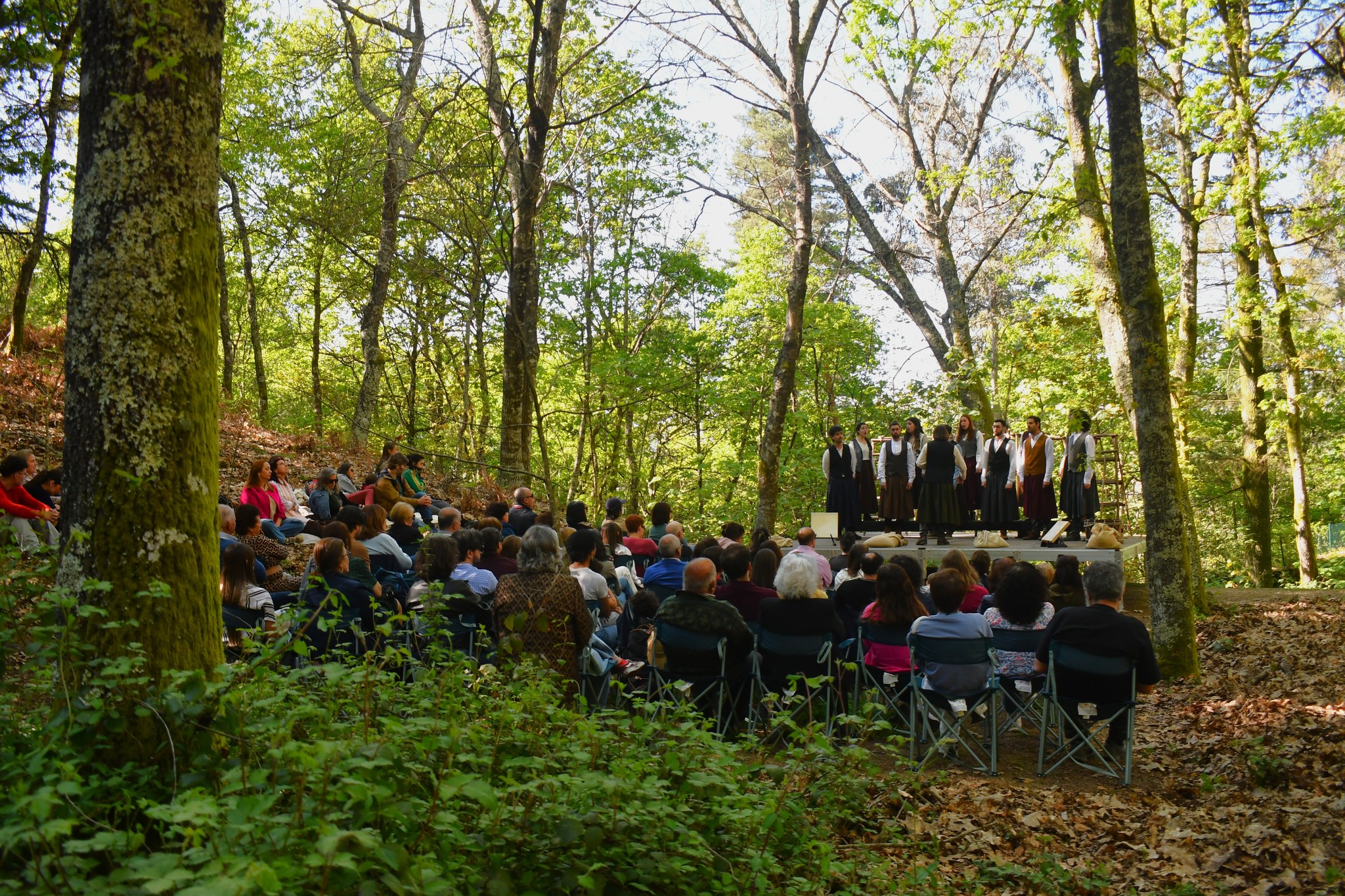 Concerto de Primavera na Mata de Vilar esgotou lotação com projeto “Bai-te à murta” do Amicitia Chorus
