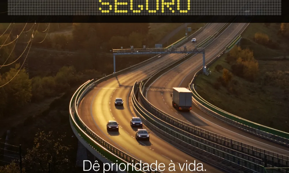 Em viagens longas, o cansaço pode aparecer sem avisar.

Se boceja, perde foco ou…