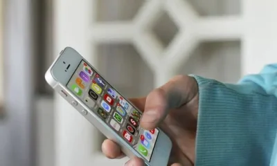 Governo estuda proibição de smartphones no 3.º ciclo e secundário