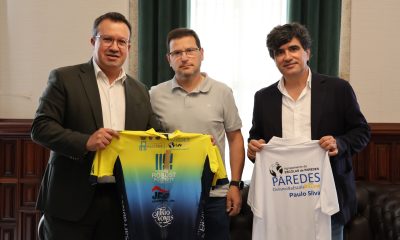 Presidente da Câmara de Paredes recebe coordenador do Paredes Onluz Ciclismo e conhece novo equipamento da equipa