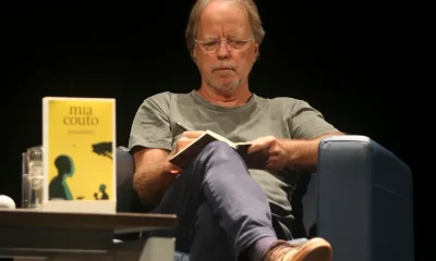 Terroir | Do conto ao cinema, da página à voz

O Auditório Alberto Janes encheu-…