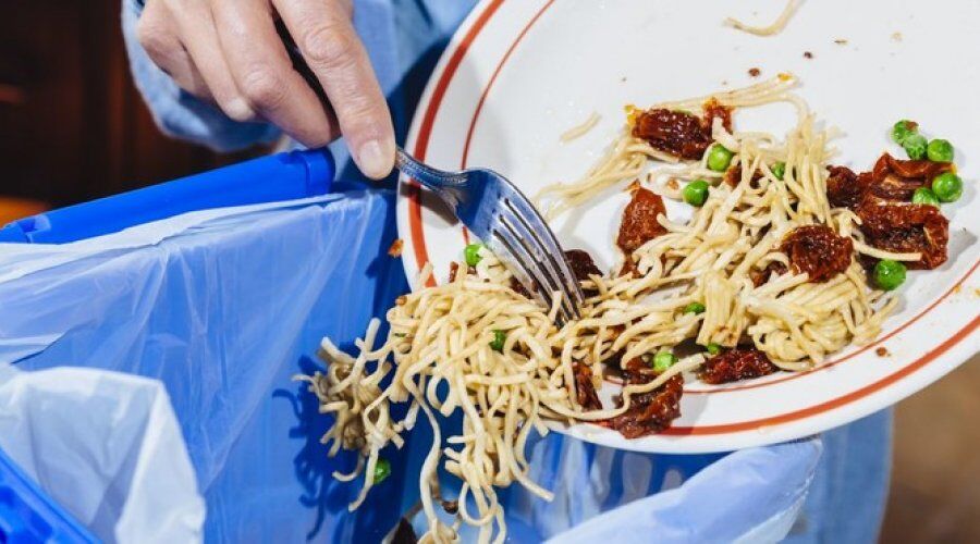 Ministro da Educação admite rever modelo das refeições escolares face à pressão financeira