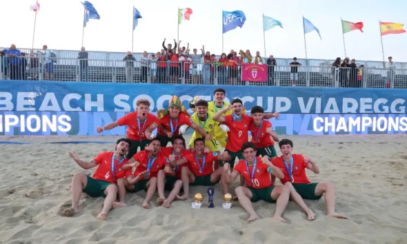 Campeões da Europa de Sub-20 de Futebol de Praia recebidos nos Paços do Concelho esta terça-feira