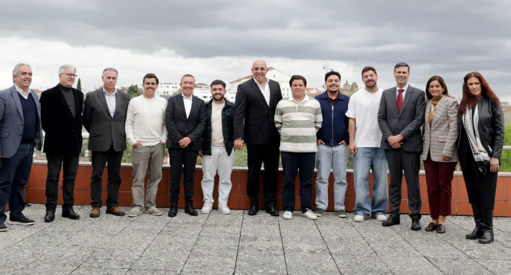 CCDR Alentejo atribui voto de louvor a “Bandidos do Cante” pela vitória no Festival da Canção 2026