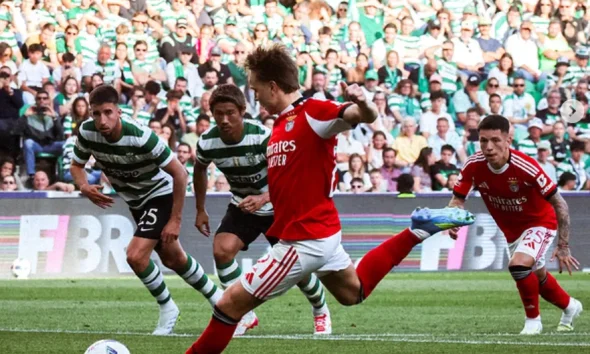 Águias triunfam no Dérbi por 2-1 com golo decisivo de Rafa
