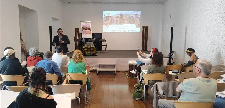 Arte e inclusão em debate no Clube UNESCO de Beja