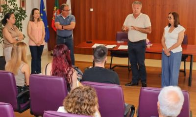 Executivo e arrendatários das habitações recuperadas com apoio de fundos comunit…