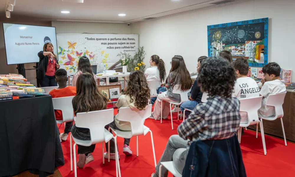 CM Pampilhosa da Serra / «À Descoberta de Augusto»: oficina aproxima alunos do legado de Monsenhor Nunes Pereira