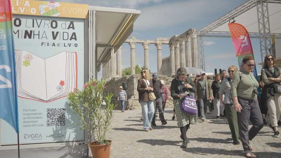 A Feira do Livro de Évora já começou! 
Assista aqui a alguns dos momentos da sua…