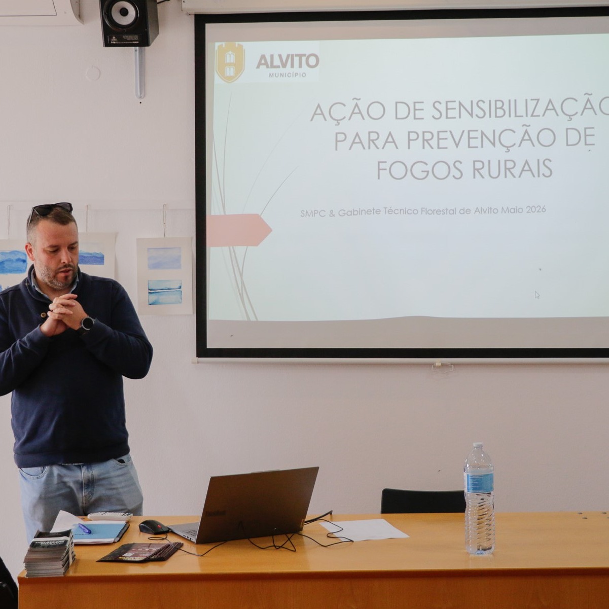 O Município de Alvito promoveu uma ação de sensibilização dedicada à limpeza de …