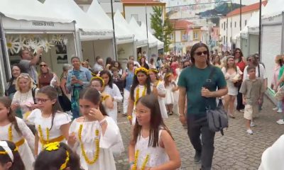 Já começou o Desfile das Maias, uma das tradições mais bonitas e marcantes para …