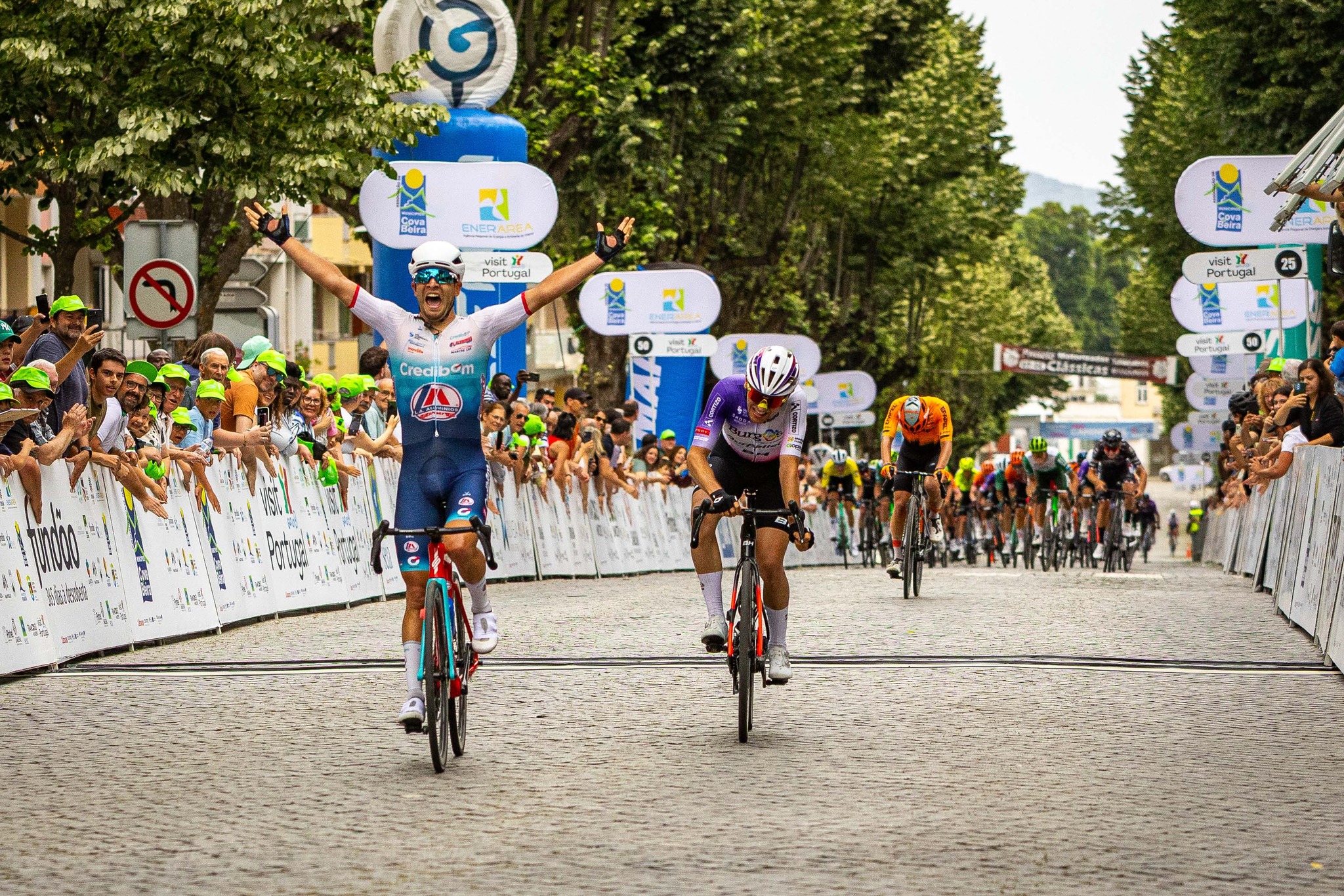 Hugo Nunes vence segunda etapa do GP Beiras e Serra da Estrela e Iván Cobo mantém liderança » Ciclismo + TV