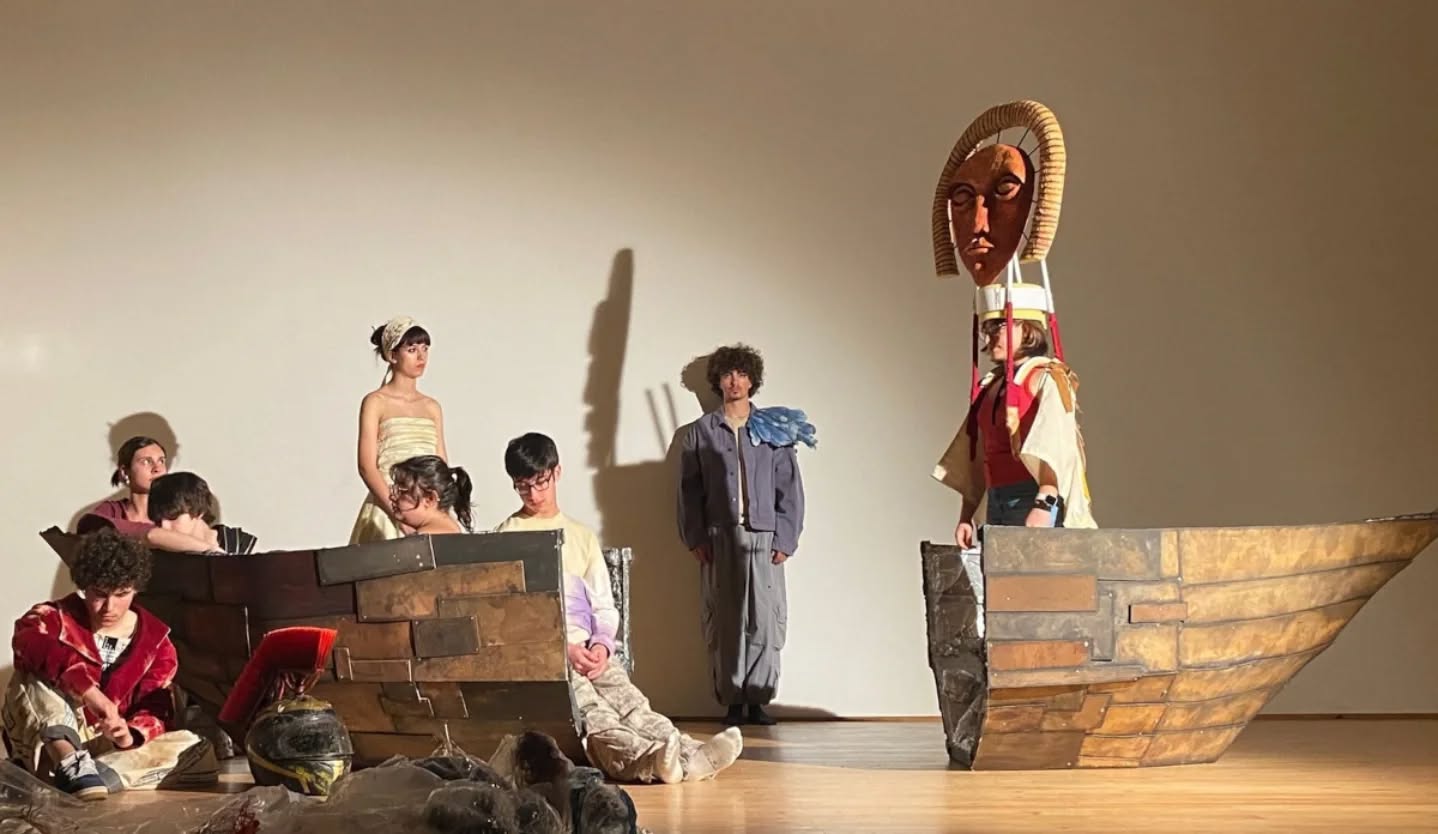 29 MAI. SEX. 14H e 21.30H
Por enquanto – Clube de Teatro Vivo
Junho em Cena – Mo…