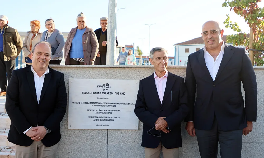Ricardo Pinheiro presente na inauguração da requalificada Praça 1.º de Maio, na freguesia de Arcos, em Estremoz « Comissão de Coordenação e Desenvolvimento Regional do Alentejo, I.P.