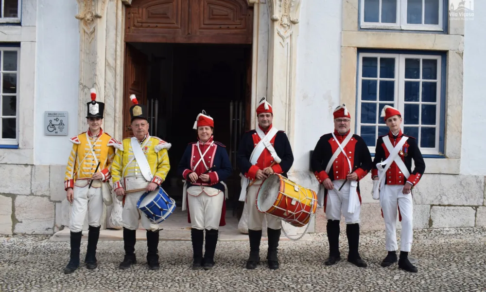 CERIMÓNIA | MEMORIAL DE HOMENAGEM AOS SOLDADOS INGLESES DA GUERRA PENINSULAR | …