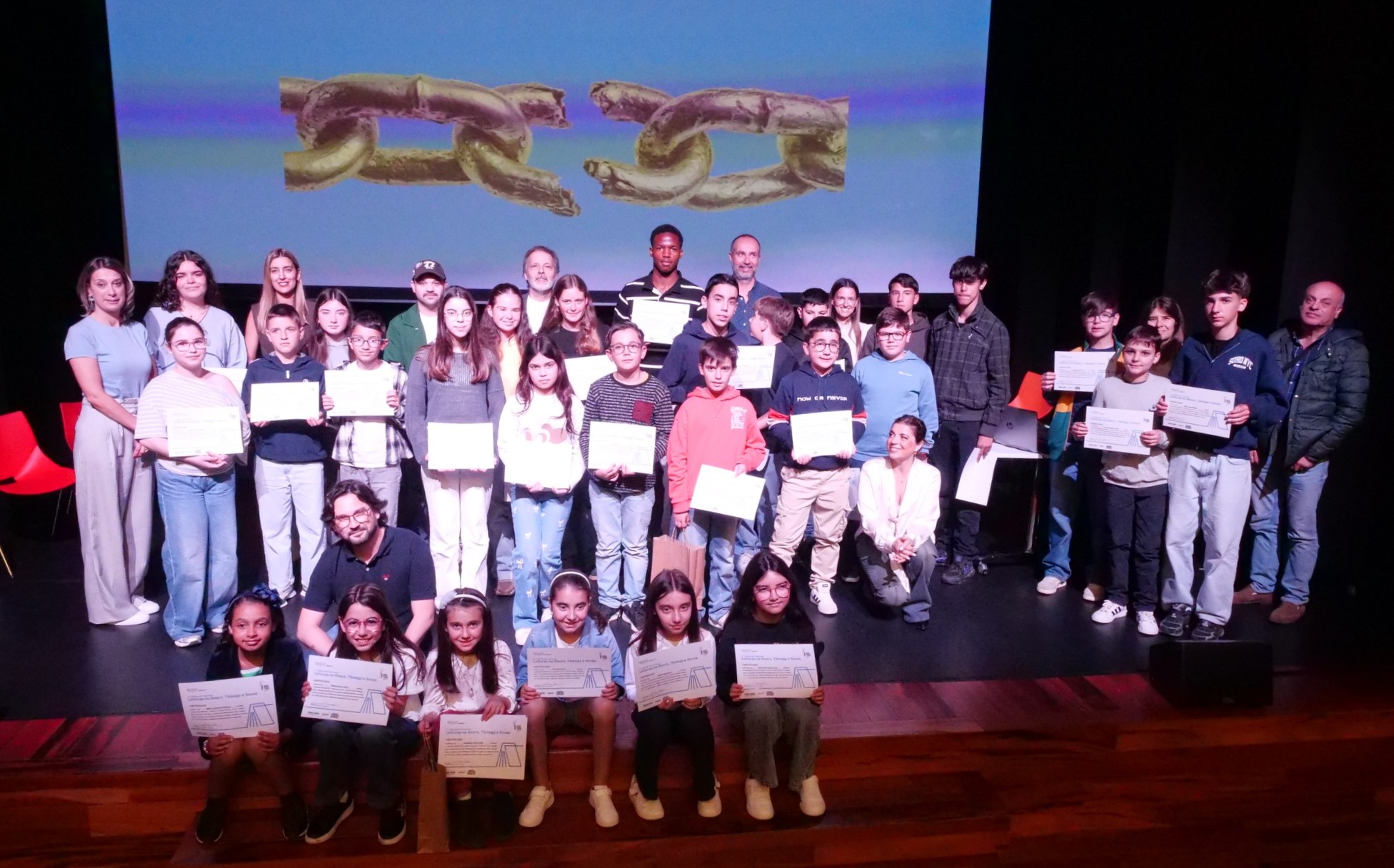 Concurso “Leituras no Douro, Tâmega e Sousa” distingue jovens talentos literários no Emergente Centro Cultural