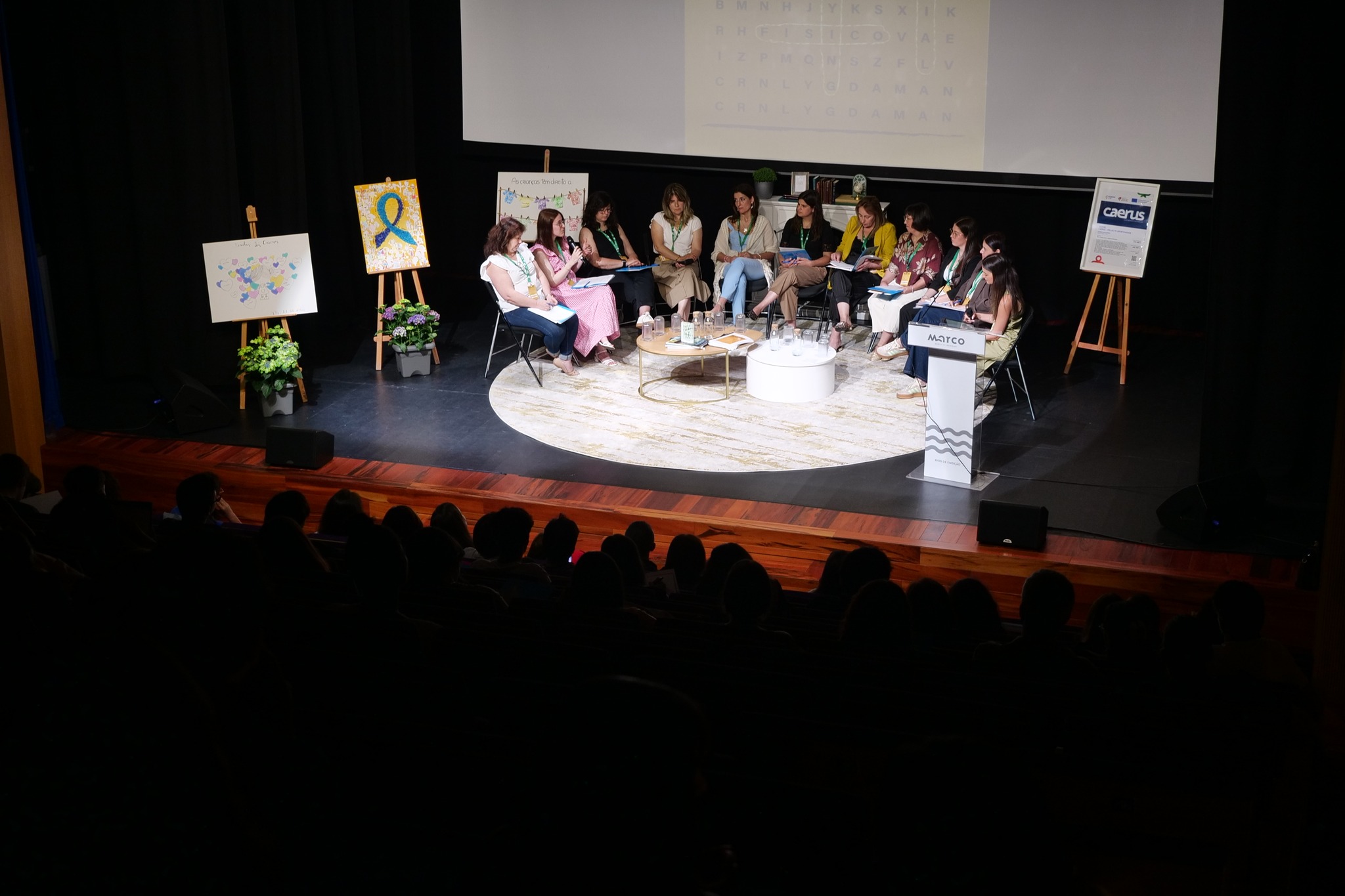 E-book “Bullying: Muda Esta História” apresentado no Emergente Centro Cultural com presença da presidente da Câmara do Marco