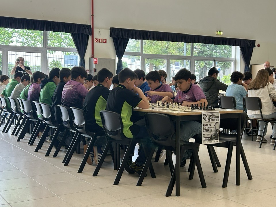 Escola Secundária de Paredes consagrou melhores alunos da CLDE Tâmega no xadrez do Desporto Escolar