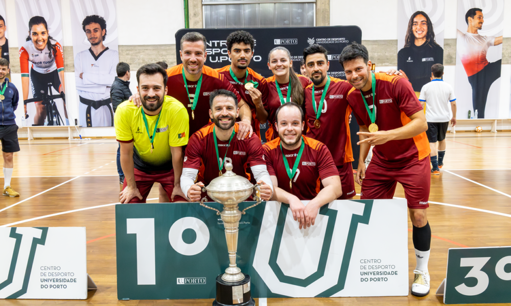 CDUP-UP domina VII Torneio de Futsal de Funcionários da U.Porto