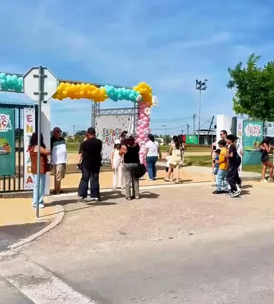 Sorrisos, brincadeiras e muita energia! 
Hoje, inaugurámos o “Espaço Criança” no…