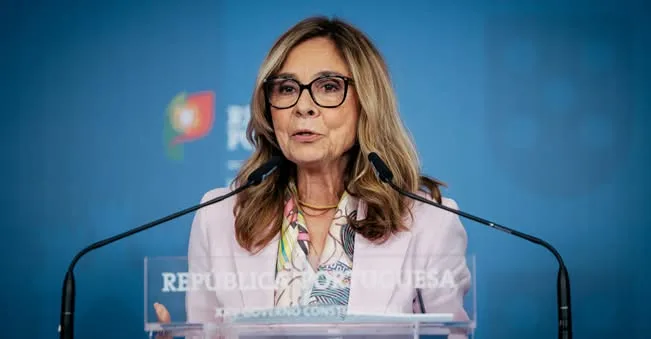 Um dos diplomas, aprovado em Conselho de Ministros de 7 de maio, determina regra…