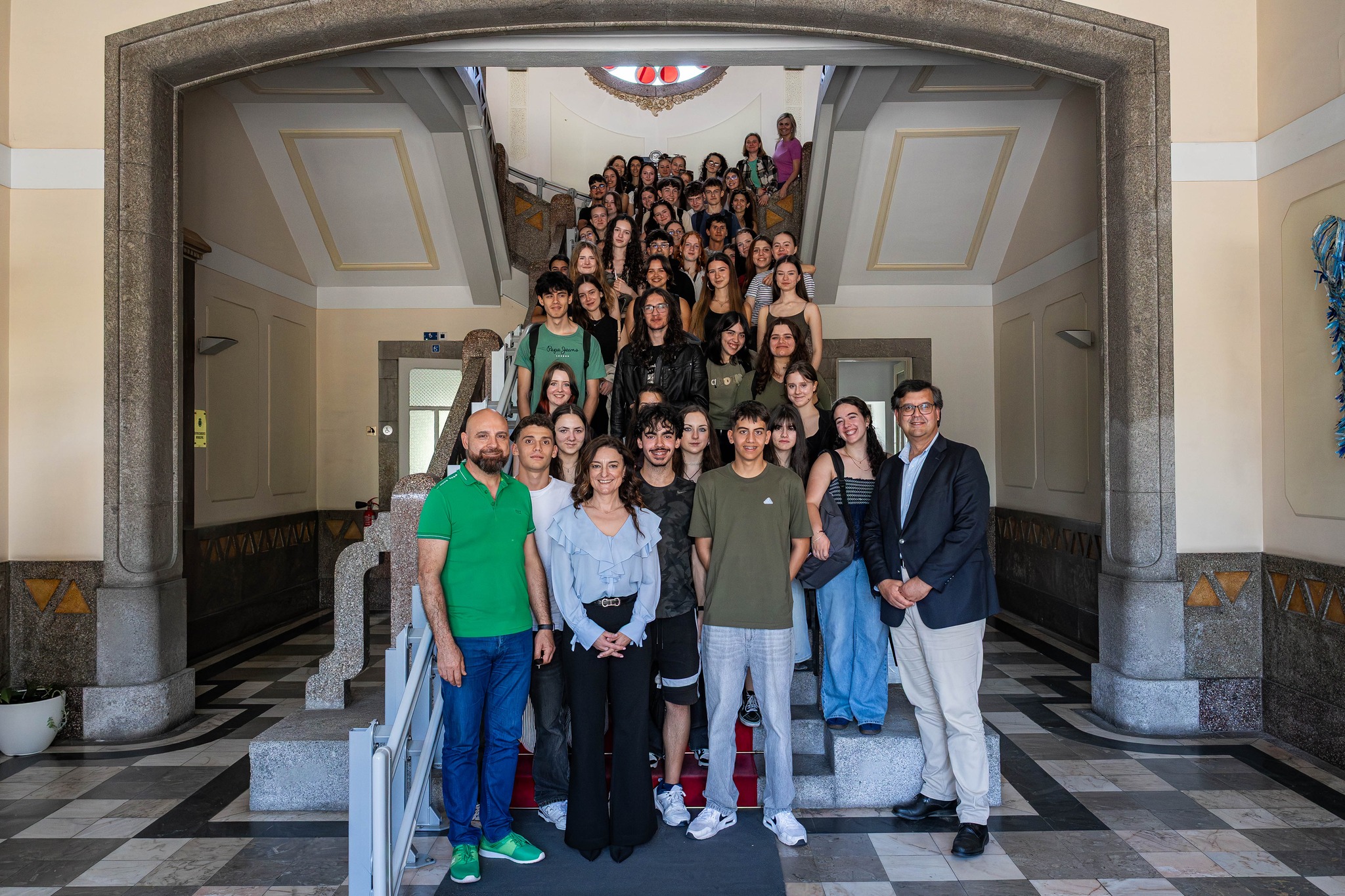 Vereador da Educação de Penafiel recebe alunos e professores da Turquia e da Chéquia em intercâmbio cultural