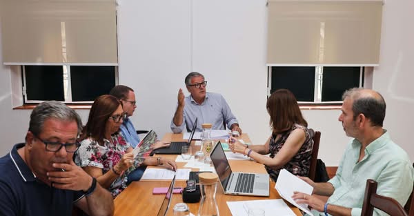 Propostas foram favoravelmente votadas na segunda reunião de Câmara do corrente …