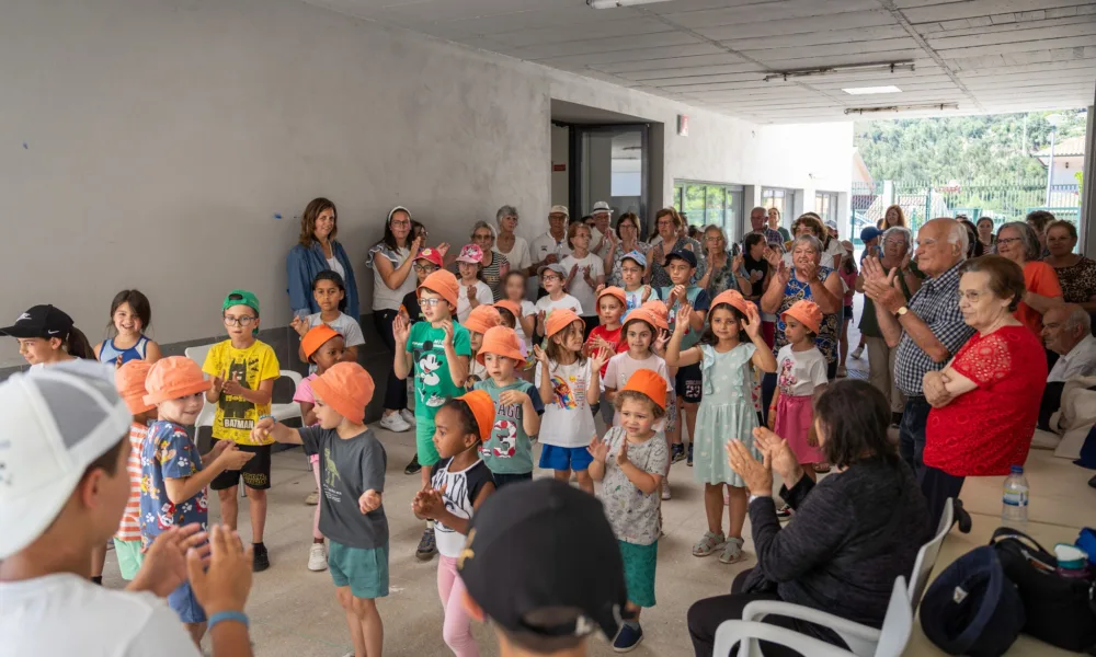 CM Pampilhosa da Serra / Dia Internacional do Brincar aproximou gerações em Pampilhosa da Serra
