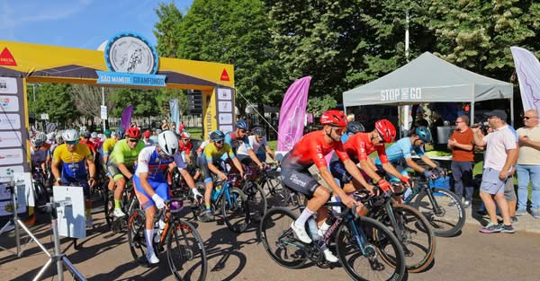Cerca de setecentos atletas participaram na oitava edição da prova de ciclismo o…