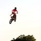 Homens e motos desafiaram a gravidade no Jardim do Fosso