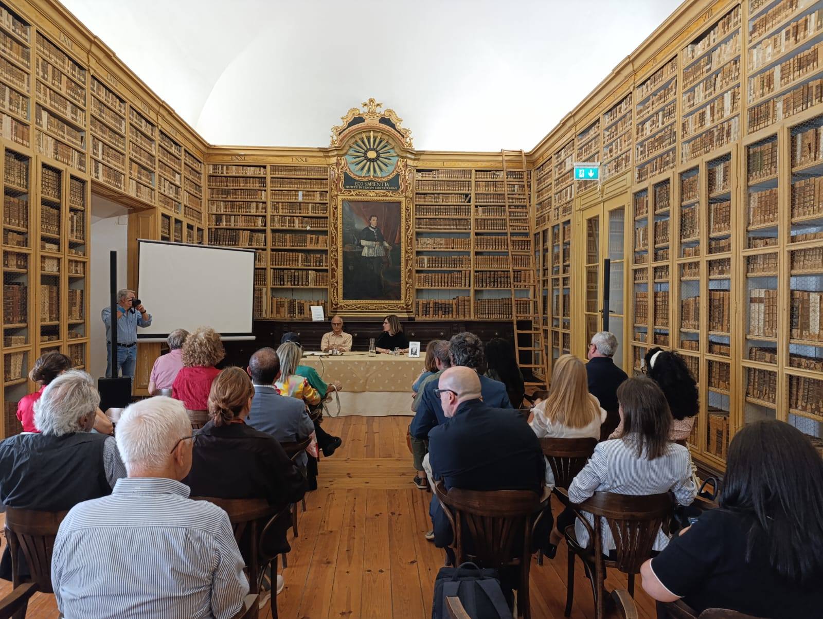 A apresentação do livro O Poder da Cultura, de António Pinto Ribeiro, realizou-s…